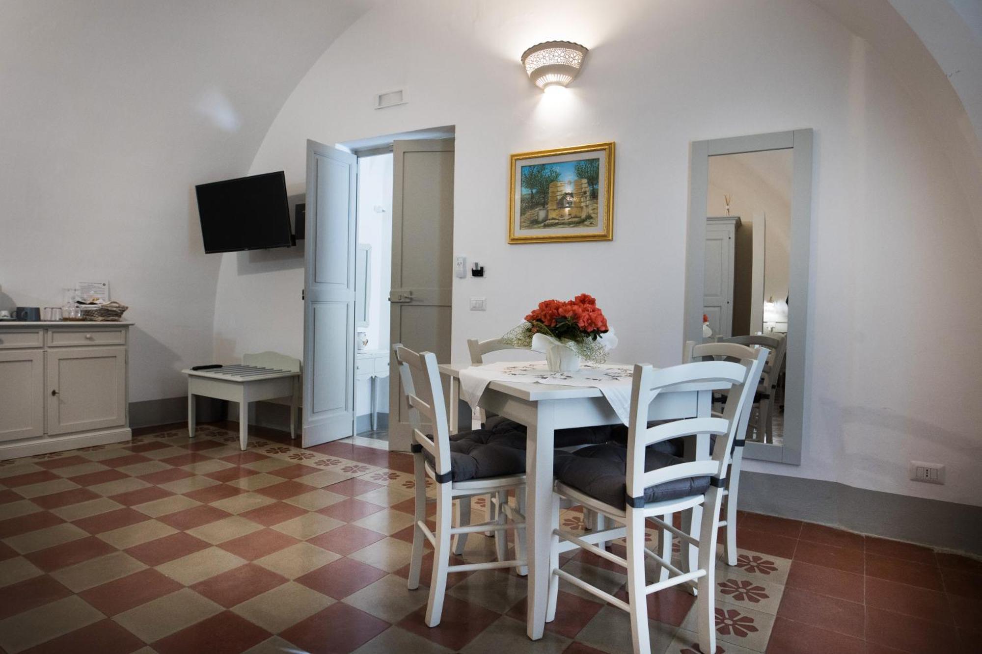 Le Finestre Su Porta Carrese - Luxury Rooms Matino Exteriér fotografie