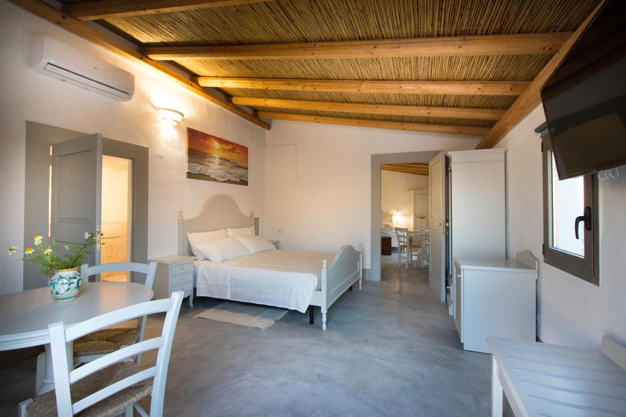 Le Finestre Su Porta Carrese - Luxury Rooms Matino Exteriér fotografie